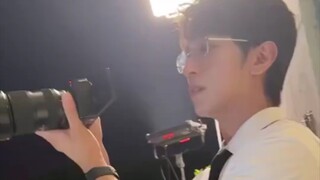 Shen Wenlang what's happening? Our Gao Tu working hard  doing multiple job every single day?