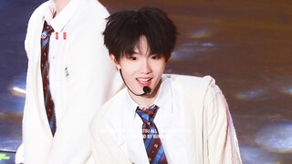 [Su Xinhao｜4K direct shot] Versi SMA yang muda dan energik menunggu jawaban Anda secara langsung