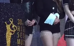จะแซ่บได้ยังไง คนนะไม่ใช่พริก