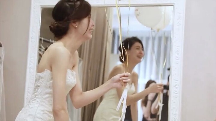 ข้อดีของการขอแต่งงานที่ร้านชุดแต่งงานคือ ผู้หญิงจะไม่มีวันพูดอีกเลยว่าตอนถูกขอแต่งงานนั้นตัวเองไม่สว