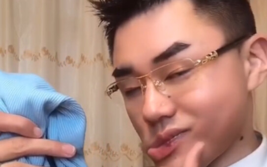 "ชุดแมนๆ"