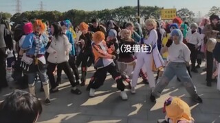 主办方你是这个（拇指）
