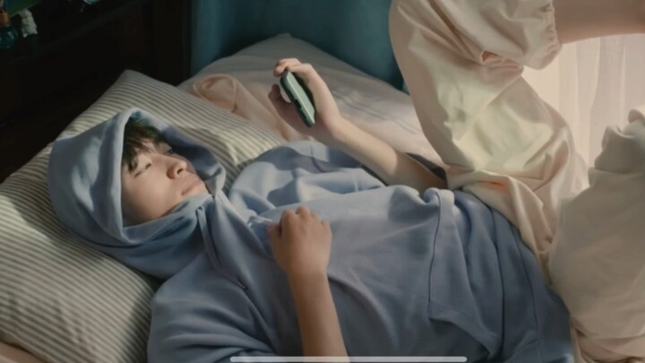 The seventh episode of the physical sense forecast: Ye Zi's state of watching the video made me laug