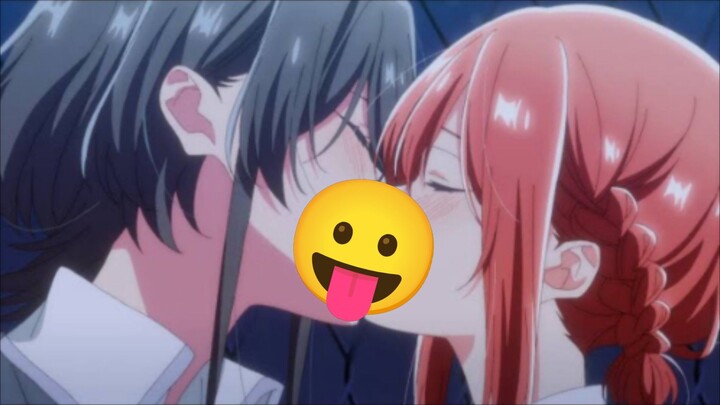 Adek di kiss Ama kakak tiri 😛‼️