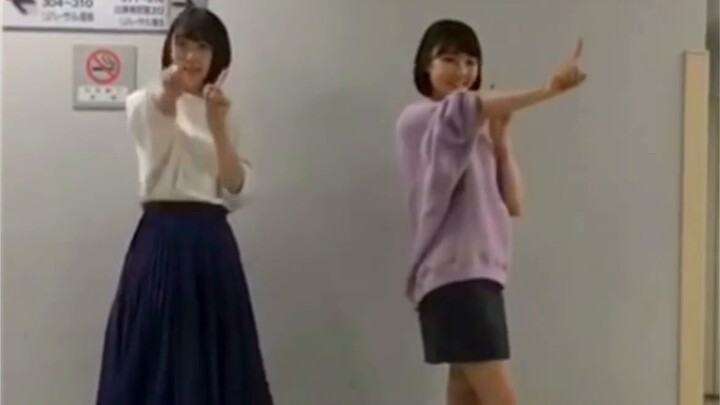 Tarian "Cinta" Sayuri × Monkey Lily