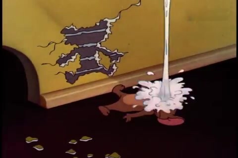 When you open Tom and Jerry #1 with Plants vs. Zombies, the scary white mouse