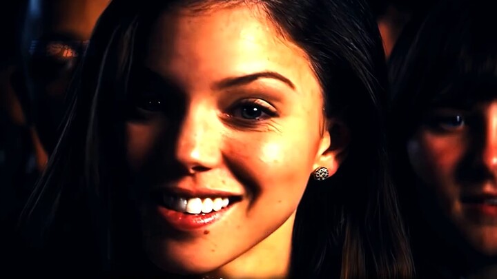 Trik sulap kartu dalam film tersebut, campurkan dengan beberapa trik sulap sungguhan