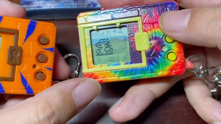 [Unboxing] New version in four colors! - Unboxing and hands-on video of the original 20th anniversar