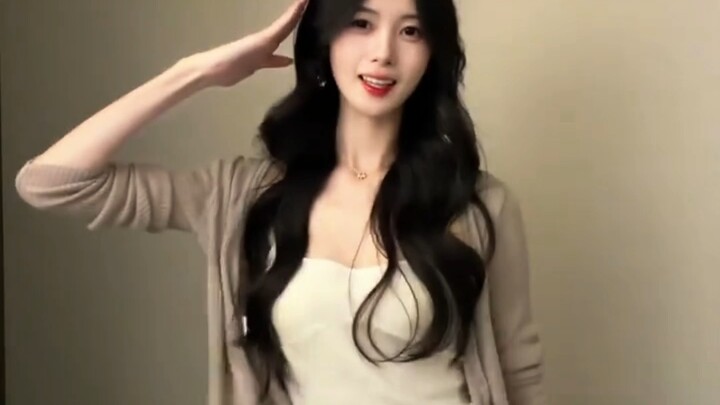อย่าเลื่อนผ่าน! รวมคลิปสาวๆ เขย่าผักชีมาแล้ว แต่ละตอนเป็นท่วงท่าส่ายสะโพกระดับเทพต่างสไตล์!