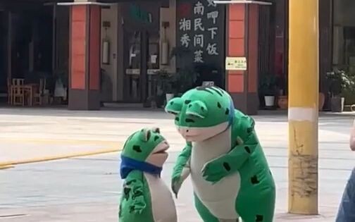 الضفادع التي لا تُباع ستكبر!