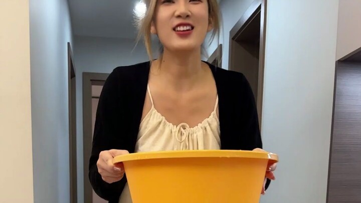 แฟนสาวคะแนนเต็ม