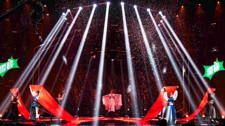 国内“女团之光”来了，一支国风舞惊艳全场，网友：我要pick她们！