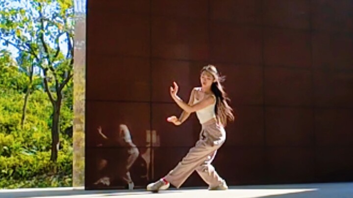 “Ta xuống Lĩnh Nam múa cùng gió xuân”