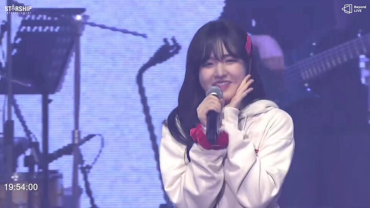 Có thể nói không, phần hát live của Lật Tử còn hay hơn cả bản thu âm