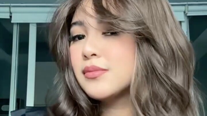 call me when u break up🤭👀