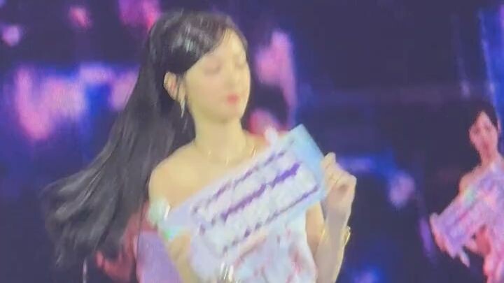 idle全员cover中文歌当你_idle全员cover中文歌当你_idle_清唱_演唱会_中文歌