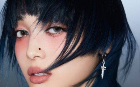 What's that jumping thing? I'm impressed. Not a single frame looks bad!