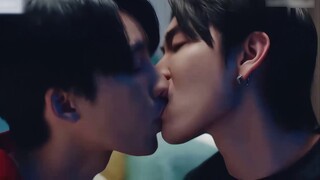 Ngoại hình và khả năng diễn xuất của chúng ta đã được cải thiện nên chúng ta được cứu rồi! Vẻ đẹp củ