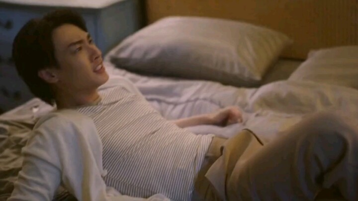 The bodyguard threw the young master on the bed for "forced suppression"? This is the first episode.