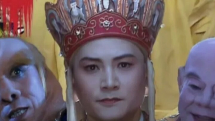 في الغرب كله، أأنت وحدك الراهب العظيم، الراهب القديس، الراهب الحكيم؟