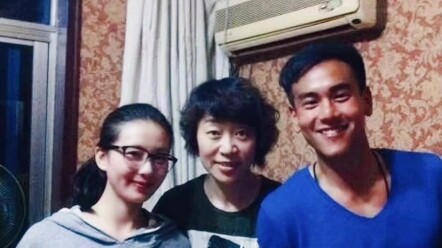 什么都嗑只会害了我  现在嗑晏诗就等于喝砒霜啊啊啊啊