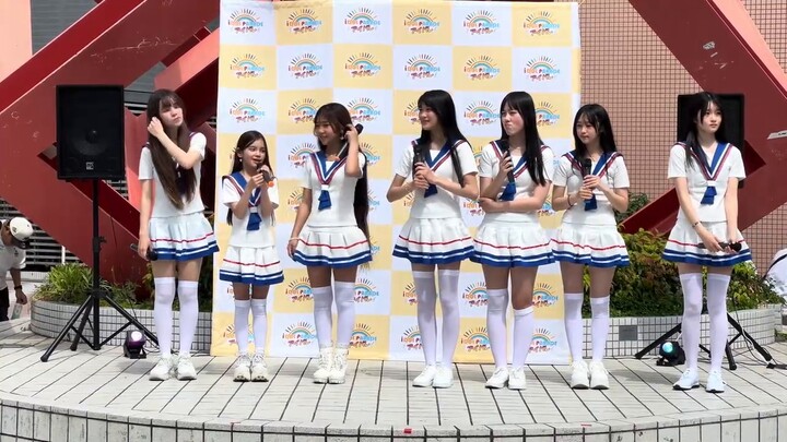 Loli nhỏ dễ thương