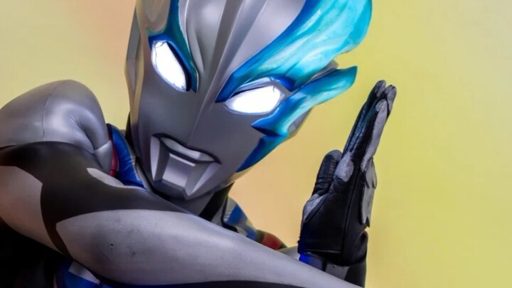 ฉากสุดท้ายของ Blaze ถูกลบไปแล้ว และความยาวใกล้เคียงกับเวอร์ชั่นละครเลยเหรอ? เวอร์ชั่นไกด์จะมามั้ย? แ