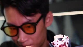 Vi Vi bị đánh bại? Nó thậm chí còn được làm thành figure à? ? Mở hộp và chia sẻ hình ảnh Weiwei