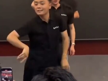 I also want to get one.