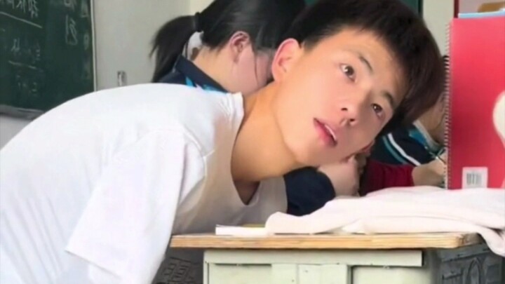 我们男高中生届有自己的许光汉