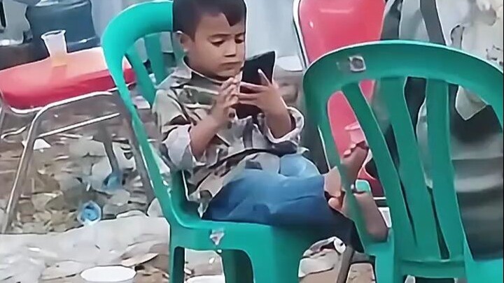 Unexpected hilarious moments—both cringe-worthy and hilarious! #SocialDeath #Awkward #Unexpected #Aw