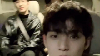 [About the Double Room] Yuan: Wow, it's already bedtime. Kui: Don't lie; once we get home, you'll de