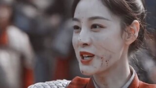 เธอมีชีวิตอยู่สองชีวิตและมีเพียงประเทศของเธออยู่ในใจ