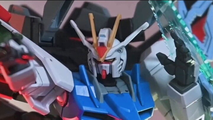 [Musik lem 4K] Yang terkuat dan paling tampan! Serangan sempurna terhadap kebebasan! Gundam Destroye