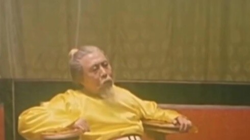 จะตอบคำถามอันน่าเศร้าของจักรพรรดิอย่างไร