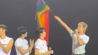 🏳️‍🌈 #thailove