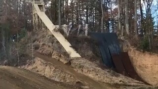 Red Bull: Bạn cứ đưa giá đi.