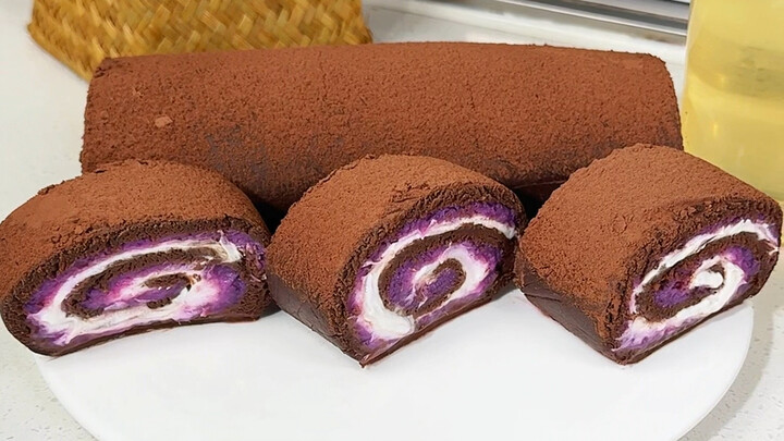 هذا هو الإصدار المُخصّص للأشخاص الكسالى من السويس رول، سهل جدًا لدرجة أنه لا يحتاج إلى فرن ولا قوالب