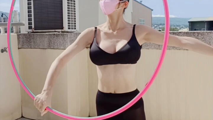 Tengah malam, triknya payah, sekadar buat ngisi waktu luang kalian.