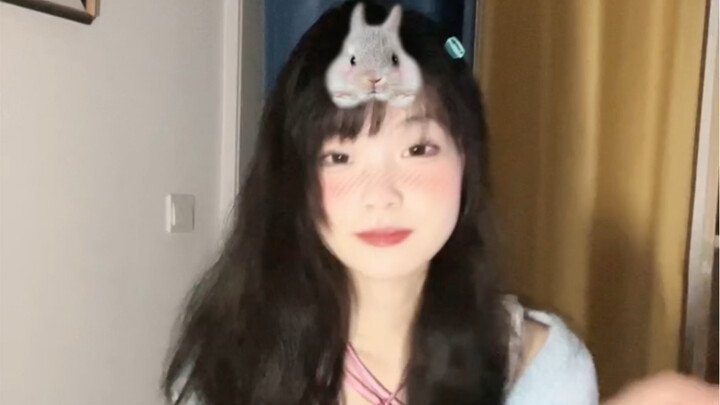 开学前几天有点小忙，舞蹈后面几天发啦～