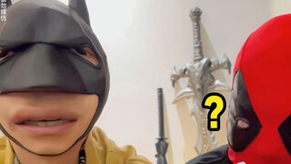 Apakah Batman memberikan hadiah seperti ini secara pribadi?