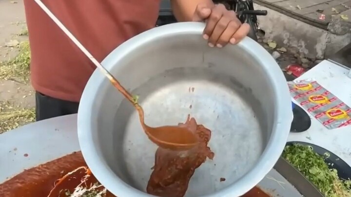I’m Chovy—please fill my Genghis Khan chicken to the brim for 50 rupees!
