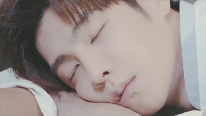 [Hanbing Entertainment AU|ดัดแปลงจากนิยายแฟนฟิคชั่น] "ฉันได้ยินมาว่าในใจคุณมีแสงจันทร์สีขาว?" ซีรี่ย