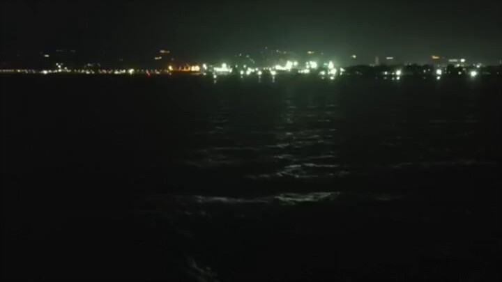 人生如茄急不得慢不得唯有慢慢燃烧才见真章太快会苦 太慢会熄恰到好处的节奏才是最好的.！