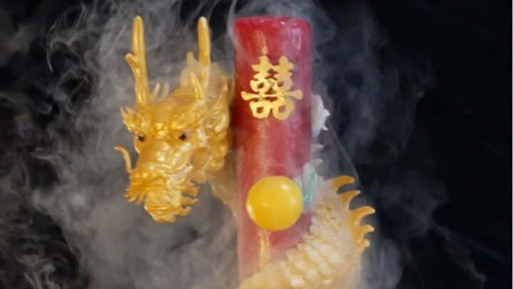 Đôi nến long phụng chưa được đốt của Hoàn Hoàn và Tứ Lang, tôi nhất định sẽ dùng cho đám cưới của mì