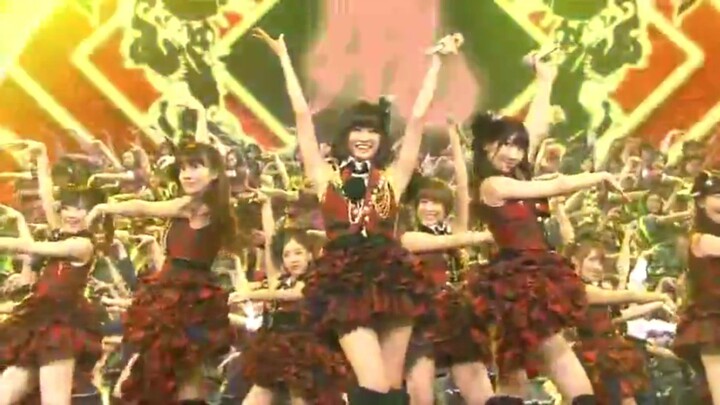 AKB48 Group - Kaze wa Fuiteiru + Flying Get + Everyday Katyusha @NHK Kouhaku Uta Gassen (2011)