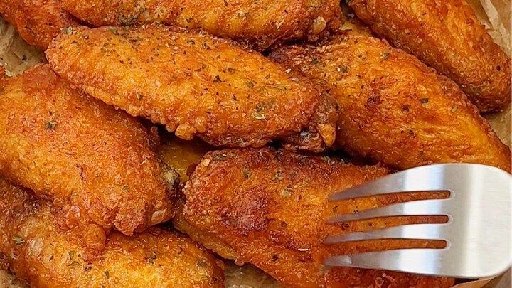 Sesame-Salt Crispy Chicken Wings 🔥 The Yummiest & Easiest Way to Make Chicken Wings!