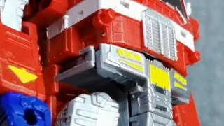 Optimus Prime chống trọng lực
