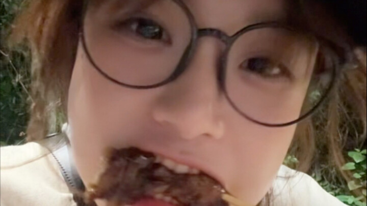 Keluarga, apakah aku akan bertambah gemuk setelah makan ini?