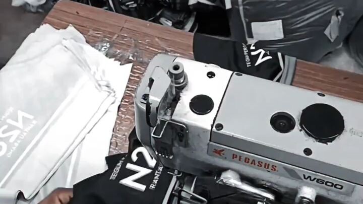 Kilang Jahit Pukal Uniform Dan T-shirt Malaysia